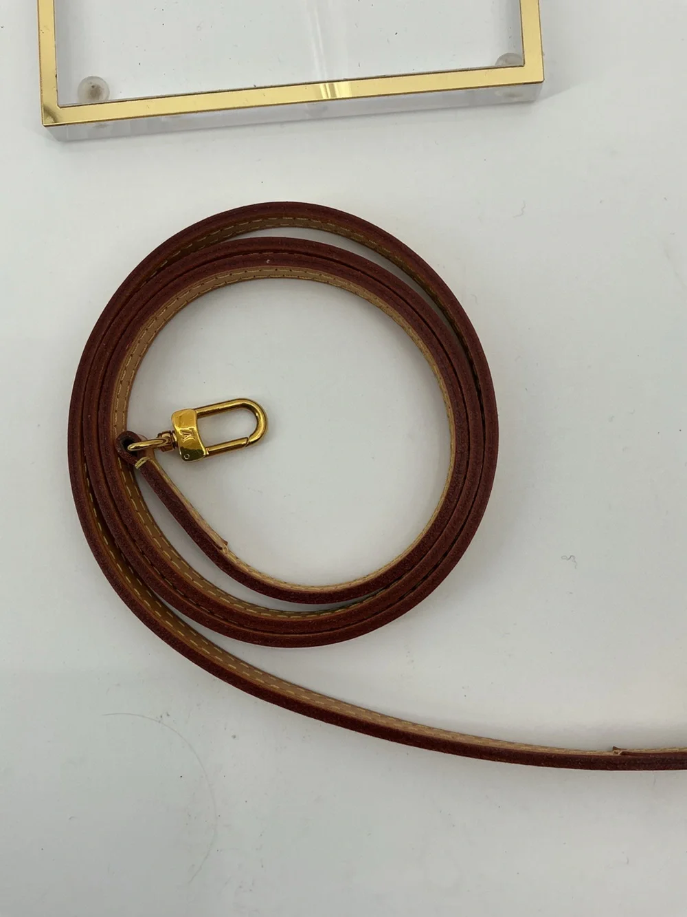 Louis Vuitton Vachetta Leather Shoulder Strap Gold Hardware 46”